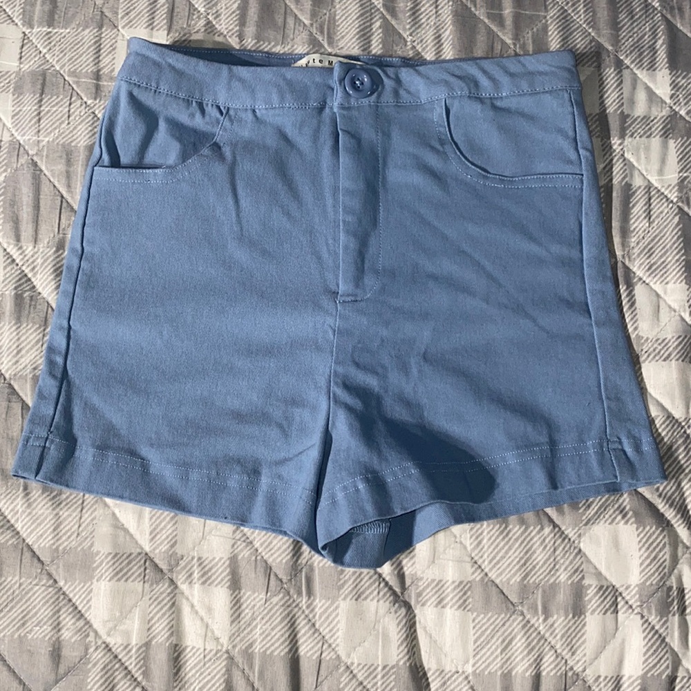 Fashion Nova shorts